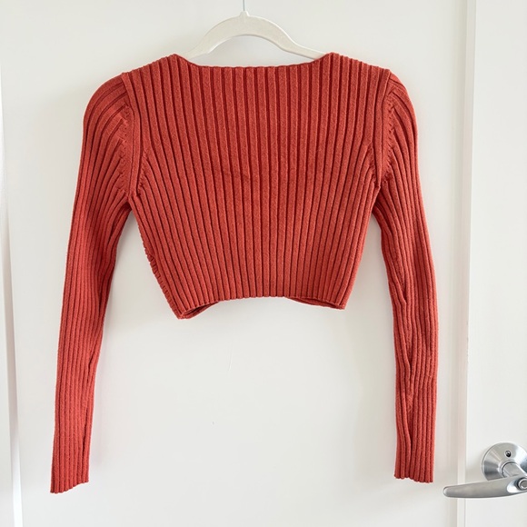 Rust Colored Ribbed Knit Sweater - Picture 4 of 4